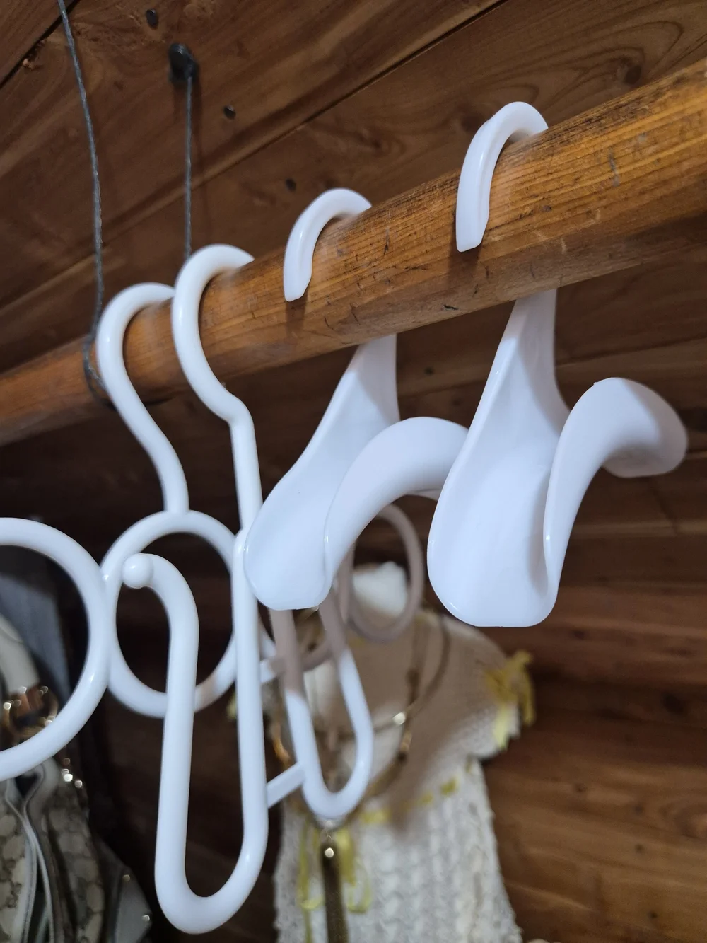 White Plastic S-Shaped Multi-Purpose Closet Hooks